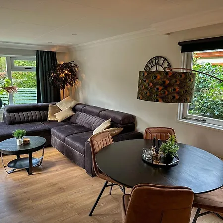 Bos Chalet “Relaxed” * Doornspijk